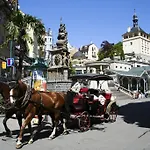 Becherplatz