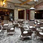 Becherplatz Карловы Вары